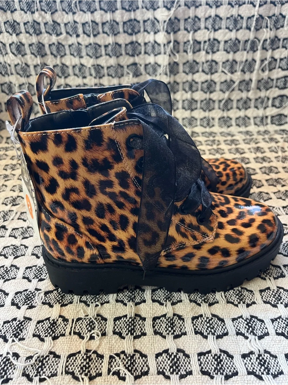 art class Leopard Print Girls' Lace-Up Boots in Brown and Black